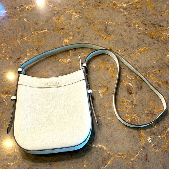kate spade Handbags - Kate Spade Light Blue Purse - perfect condition & great for gift